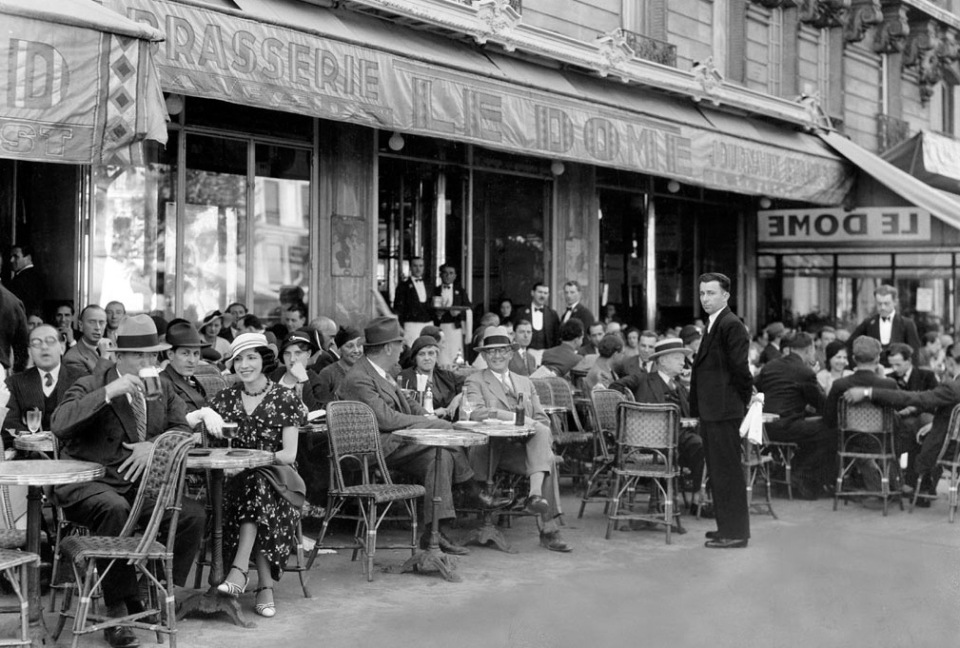 Párizsi kávéháza, 1920-as évek eleje (Natl.Geo)